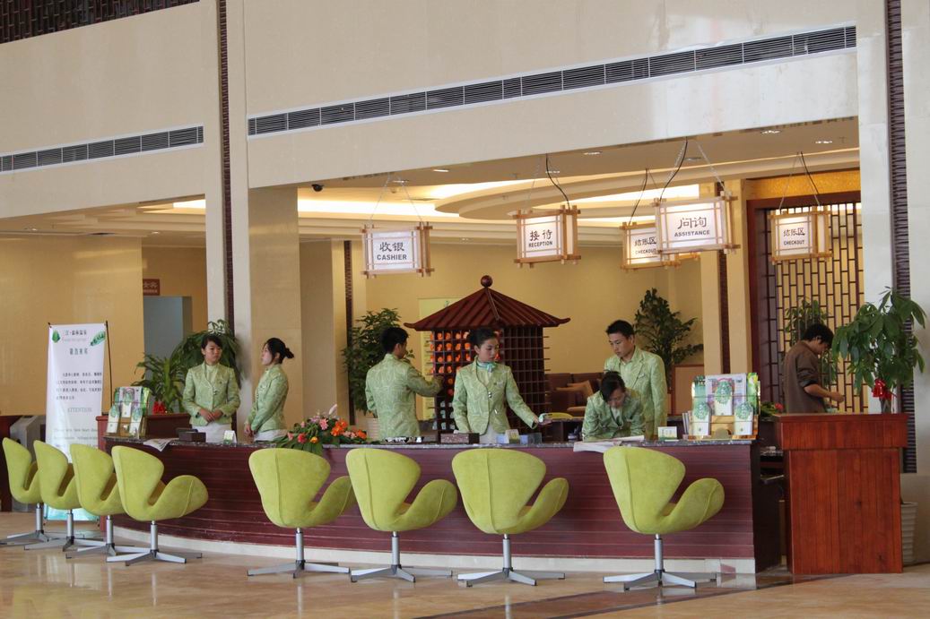 咸寧三江溫泉旅游度假區(qū)服裝設(shè)計方案,咸寧三江溫泉旅游度假村制服設(shè)計方案