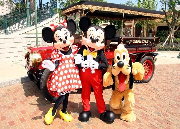 迪斯尼樂(lè)園圖片，迪斯尼員工工作制服